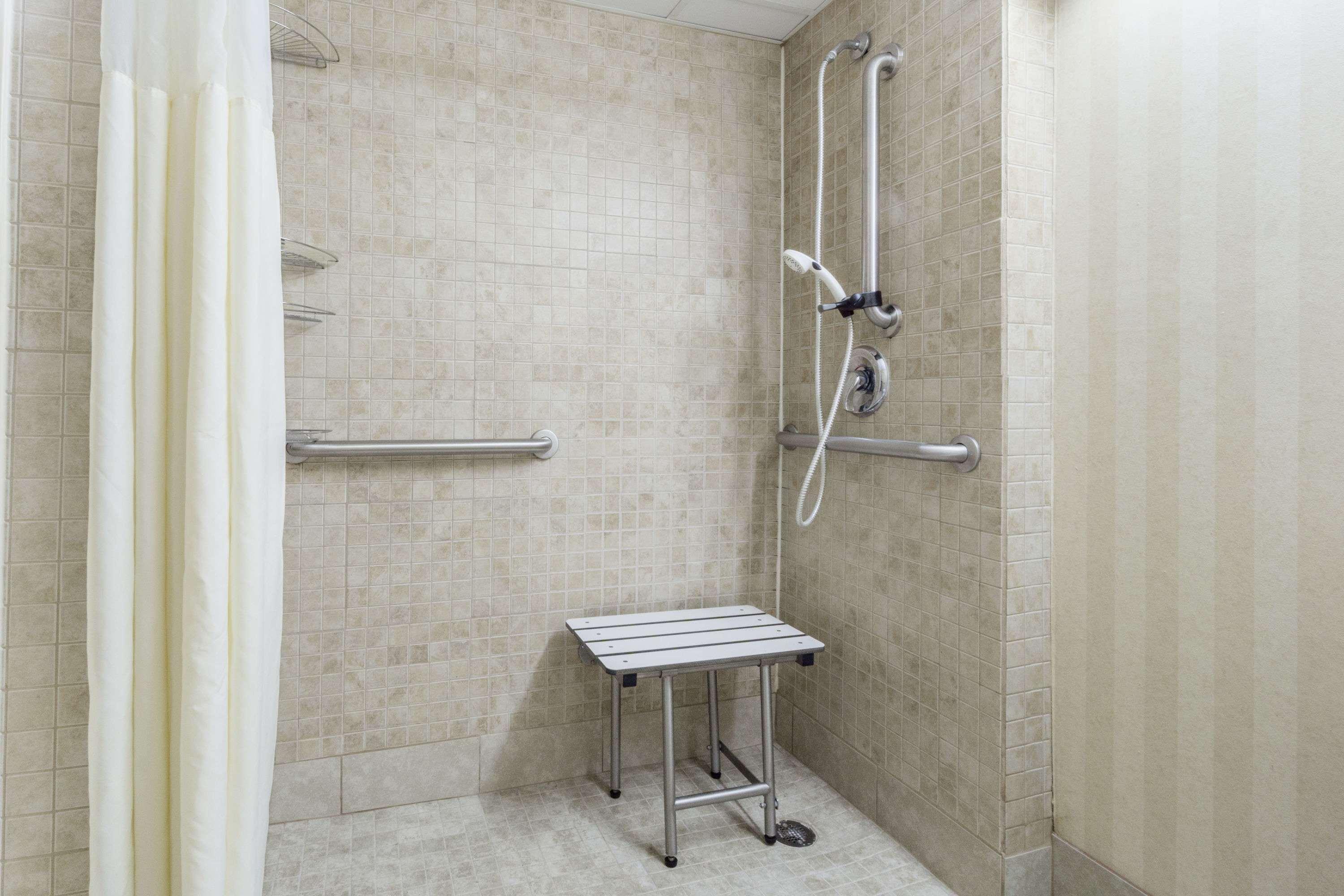 Days Inn By Wyndham Columbus East Airport Ngoại thất bức ảnh